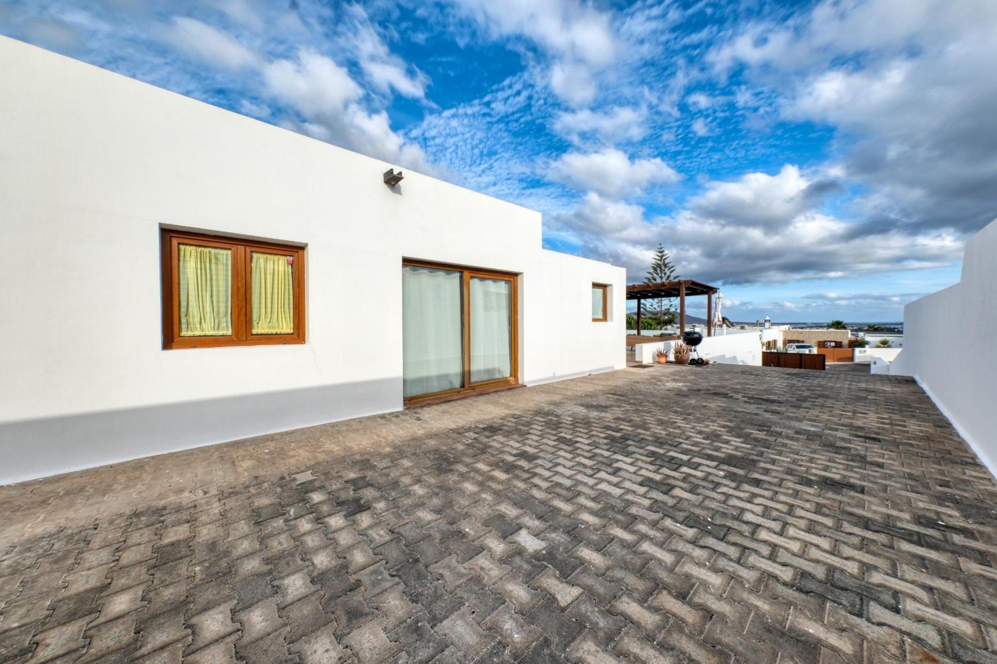 Casa Iria Villa Плая Бланка Екстериор снимка